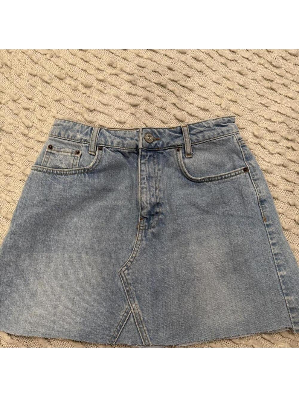 BDG Urban Outfitters Light Blue Denim Mini Skirt Size M